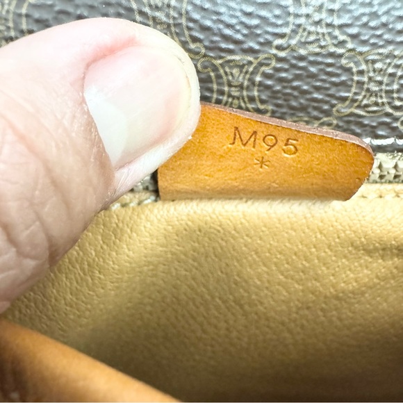 Celine Macadam Elegant Brown Leather Crossbody Bag - Picture 7 of 16